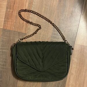 Urban Expressions Olive Quilted Crossbody Bag